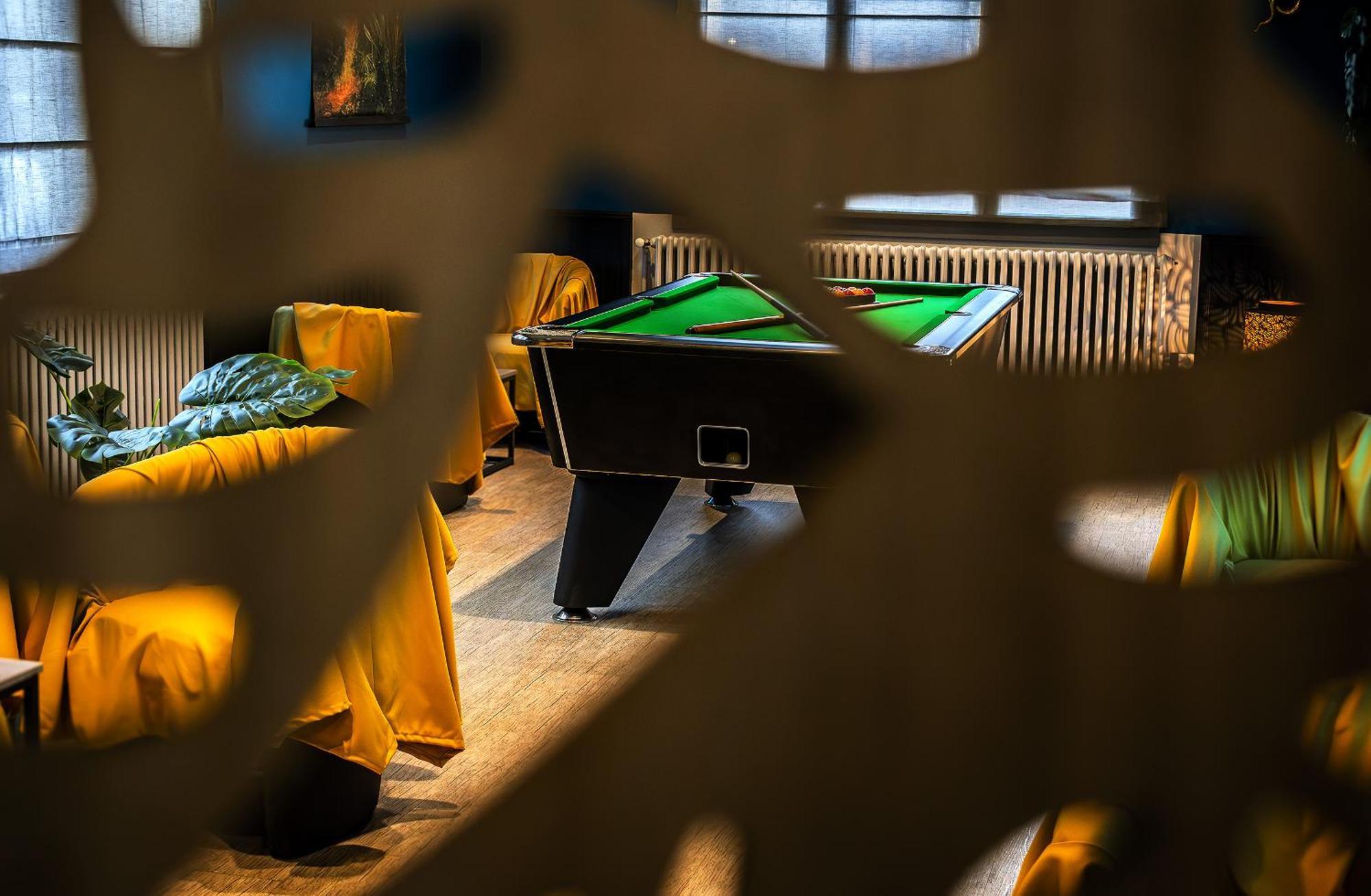 Hotel De L'Abbaye A คลูนี ภายนอก รูปภาพ